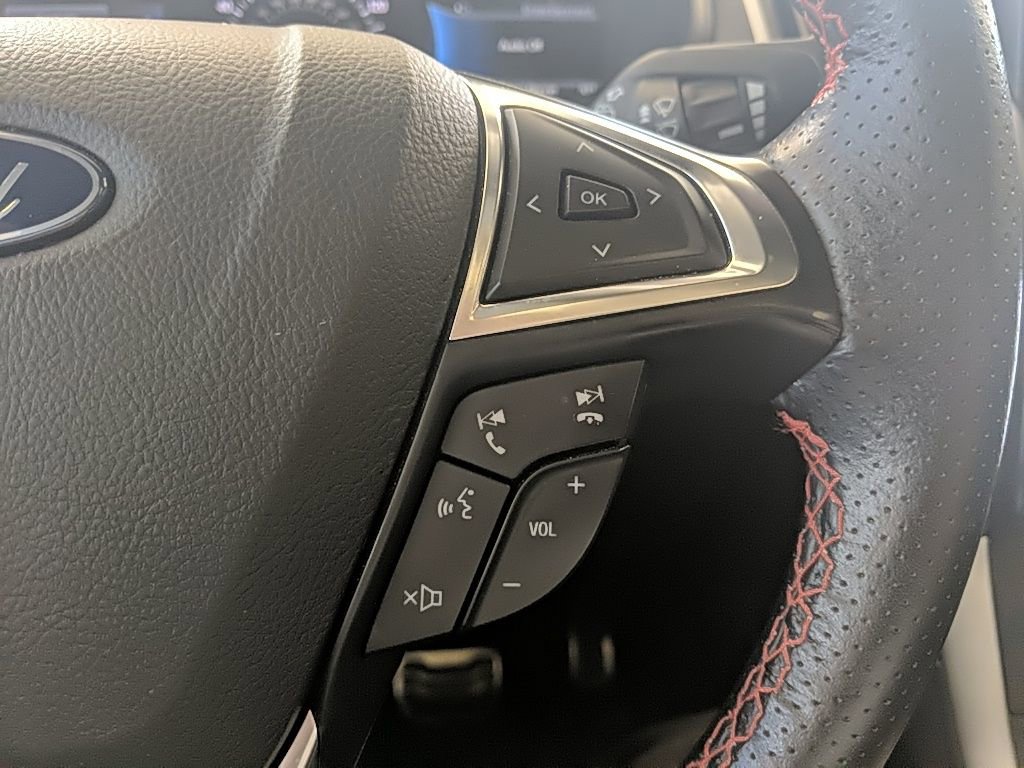 Used 2022 Ford Edge ST-Line AWD/4WD image 18