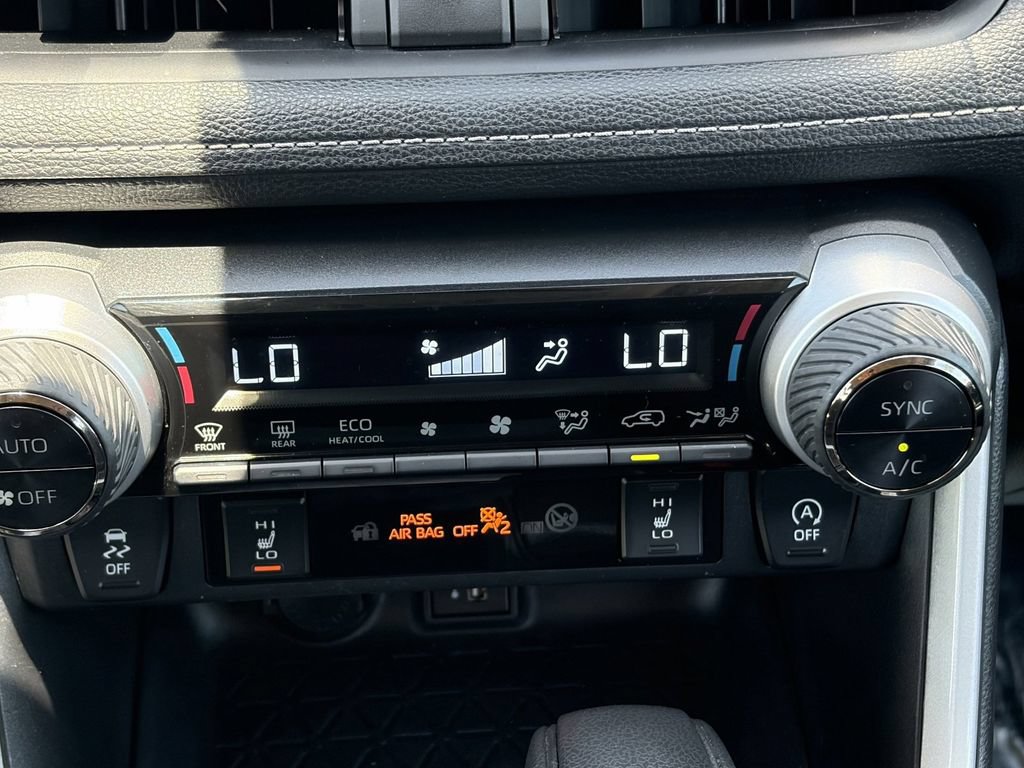 Used 2024 Toyota RAV4 XLE w/ Convenience Package FWD image 30
