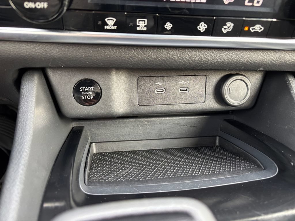 Used 2024 Nissan Rogue SV FWD image 27