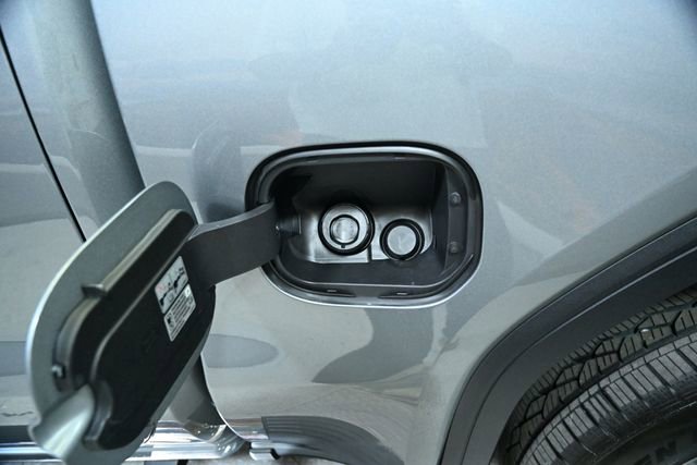 Used 2025 GMC Sierra 1500 Denali image 16