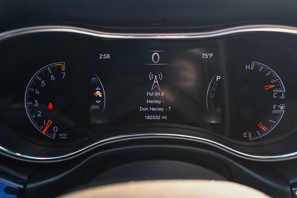 Used 2016 Jeep Grand Cherokee Limited 75th Anniversary image 38