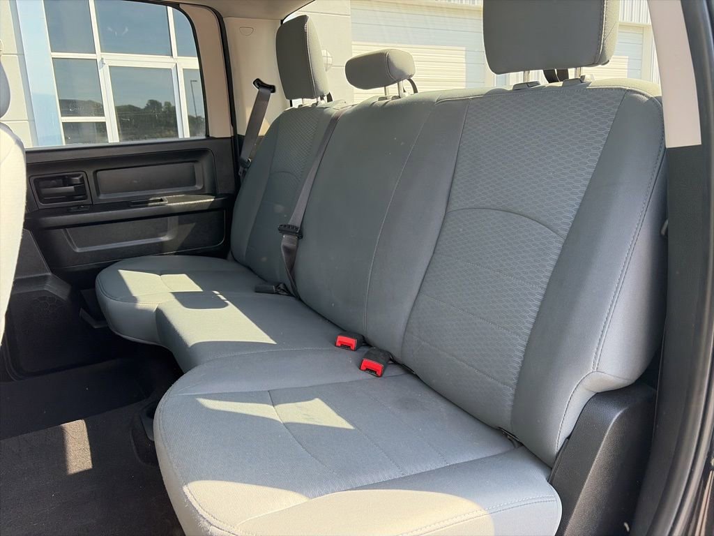 Used 2018 RAM 1500 Express w/ Express Value Package image 11