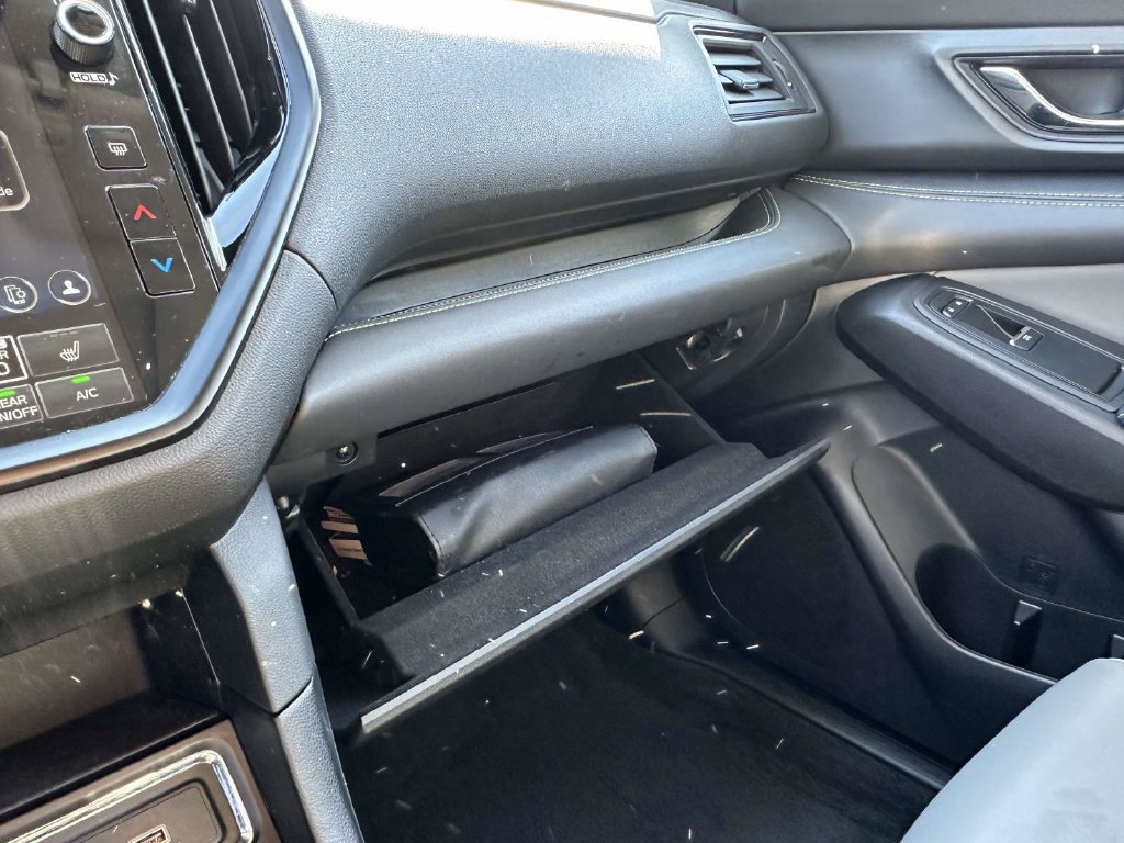 Certified 2023 Subaru Ascent Onyx Edition AWD/4WD image 16