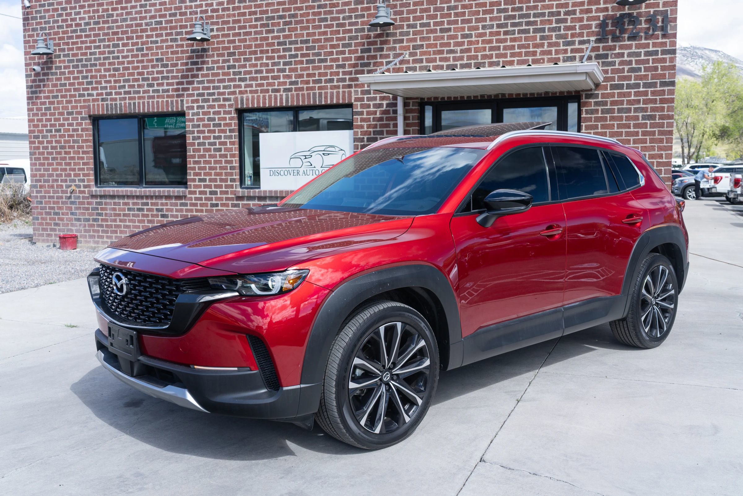 Used 2025 MAZDA CX-50 AWD 2.5 Turbo w/ Weather Package image 1