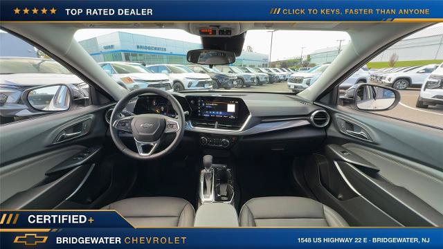 Used 2026 Chevrolet Trax ACTIV w/ Driver Confidence Package FWD image 19