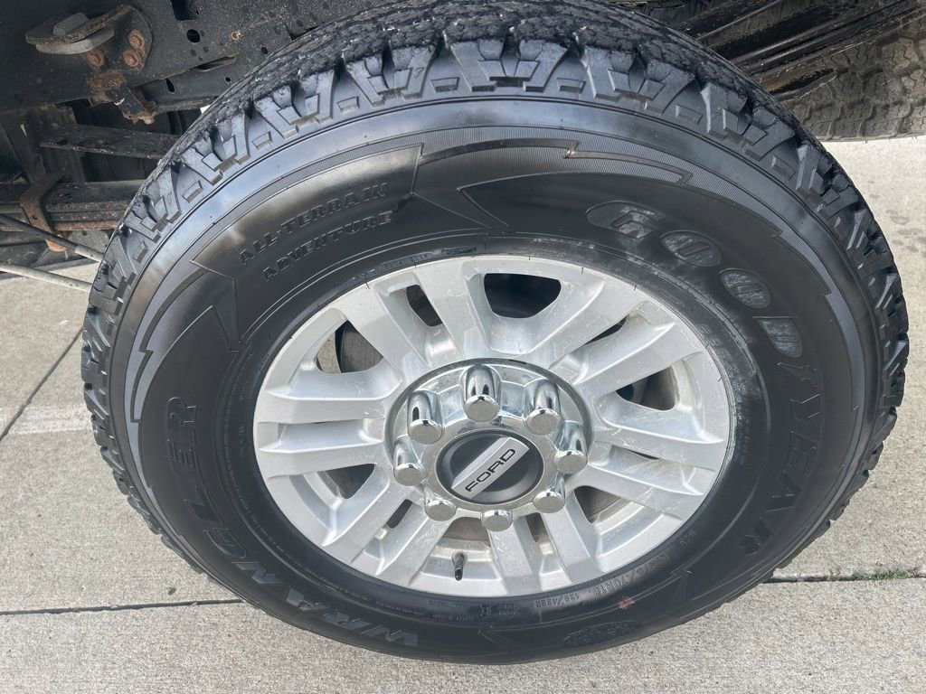 Used 2017 Ford F350 XLT image 26