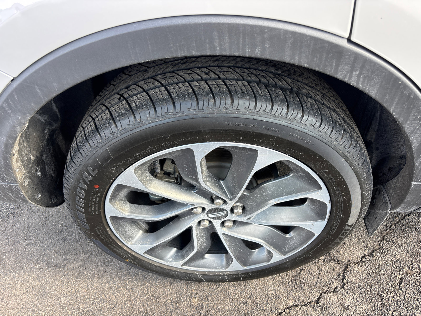 Certified 2022 Lincoln Nautilus Reserve w/ Cargo Utility Package image 10