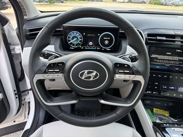 Used 2022 Hyundai Tucson Limited AWD/4WD image 19