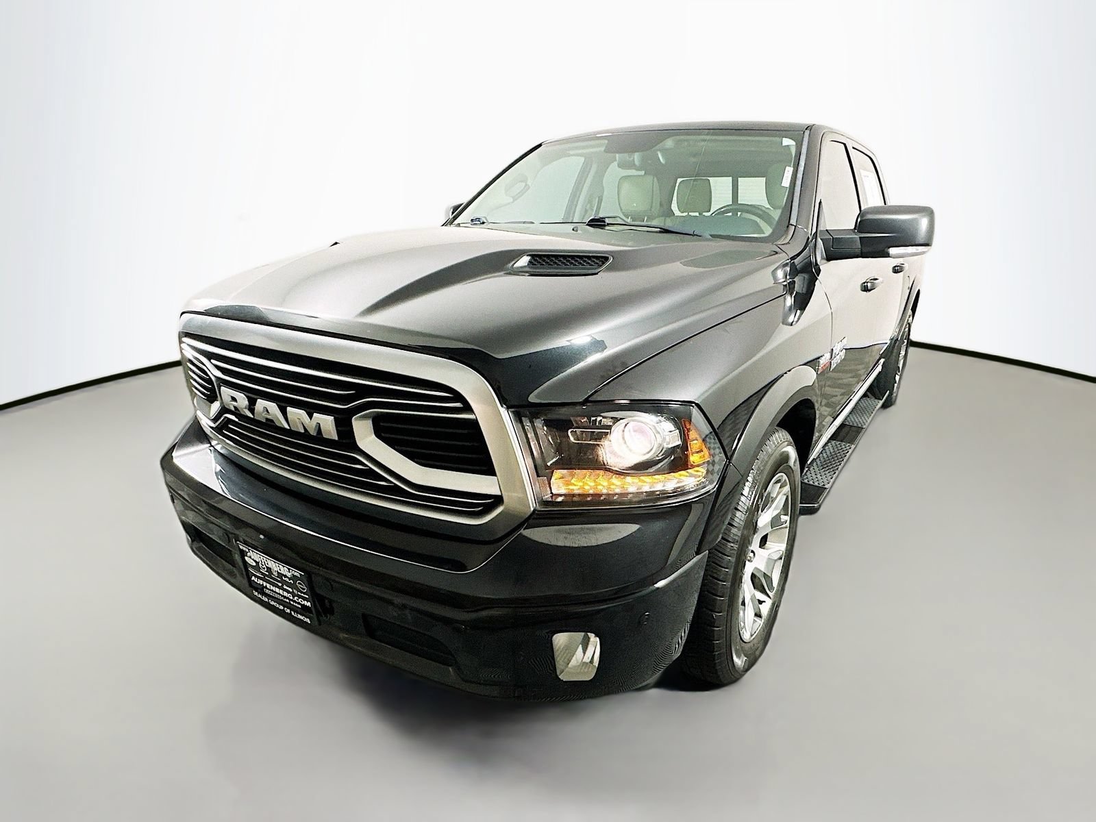 Used 2018 RAM 1500 Limited AWD/4WD image 3