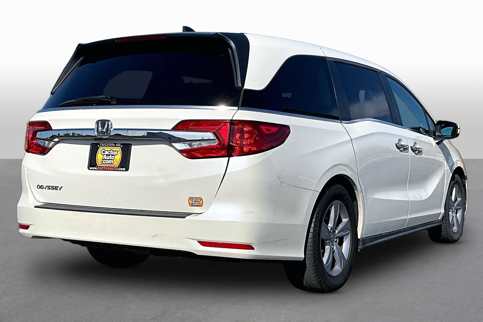 Used 2018 Honda Odyssey EX-L image 2