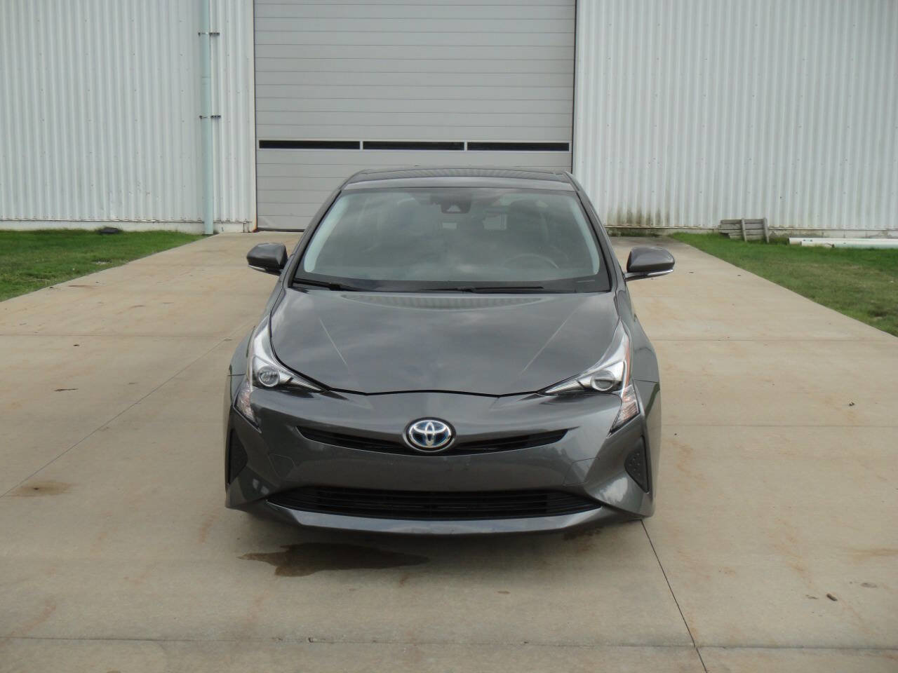 Used 2017 Toyota Prius Four Touring image 29