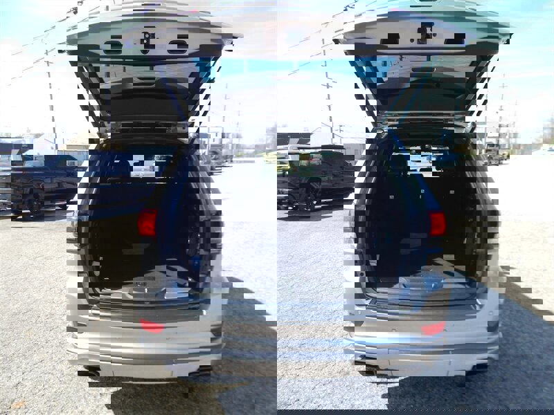 Used 2019 Jeep Grand Cherokee High Altitude image 10