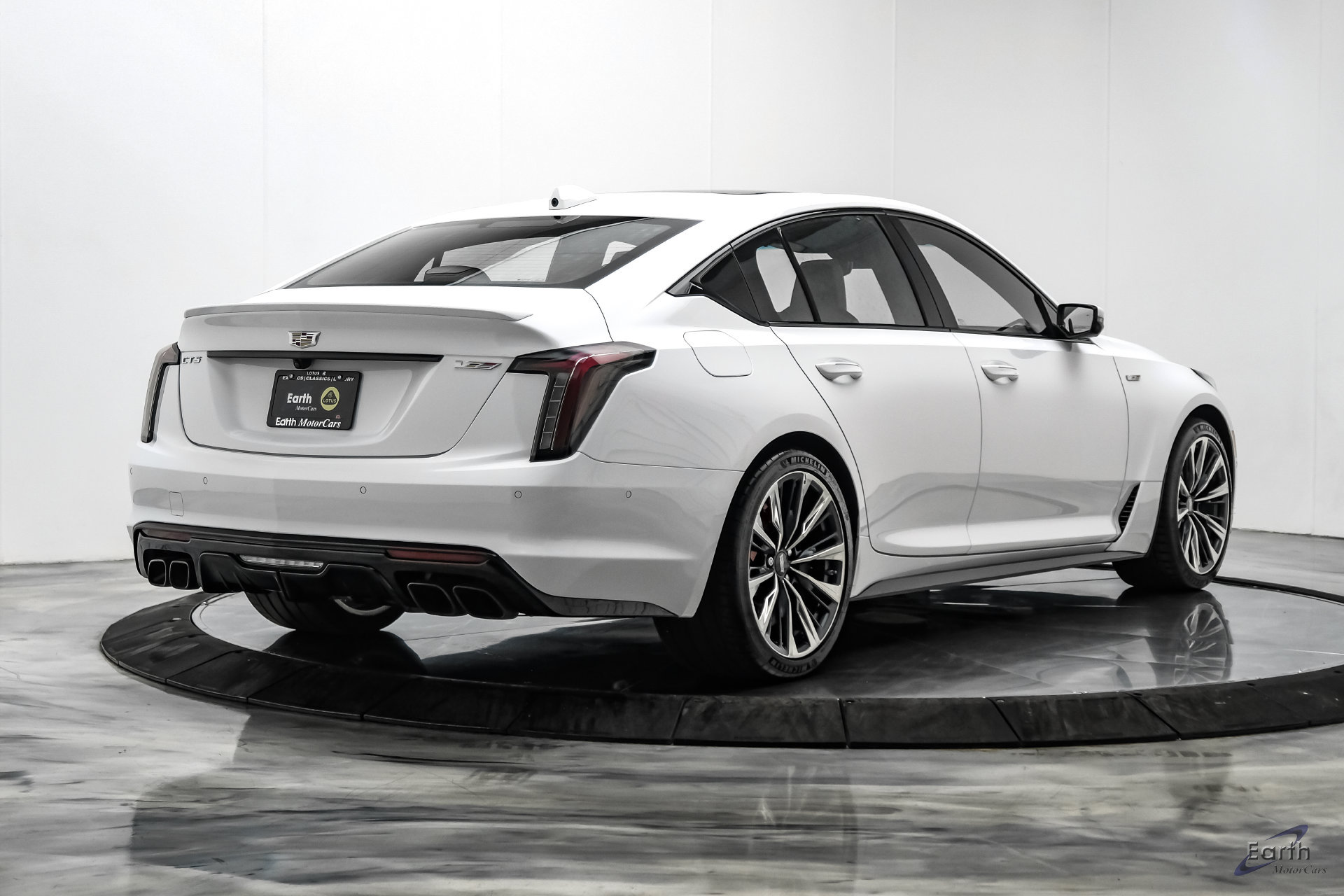 Used 2022 Cadillac CT5 V Blackwing w/ Driver Assist Package RWD image 18