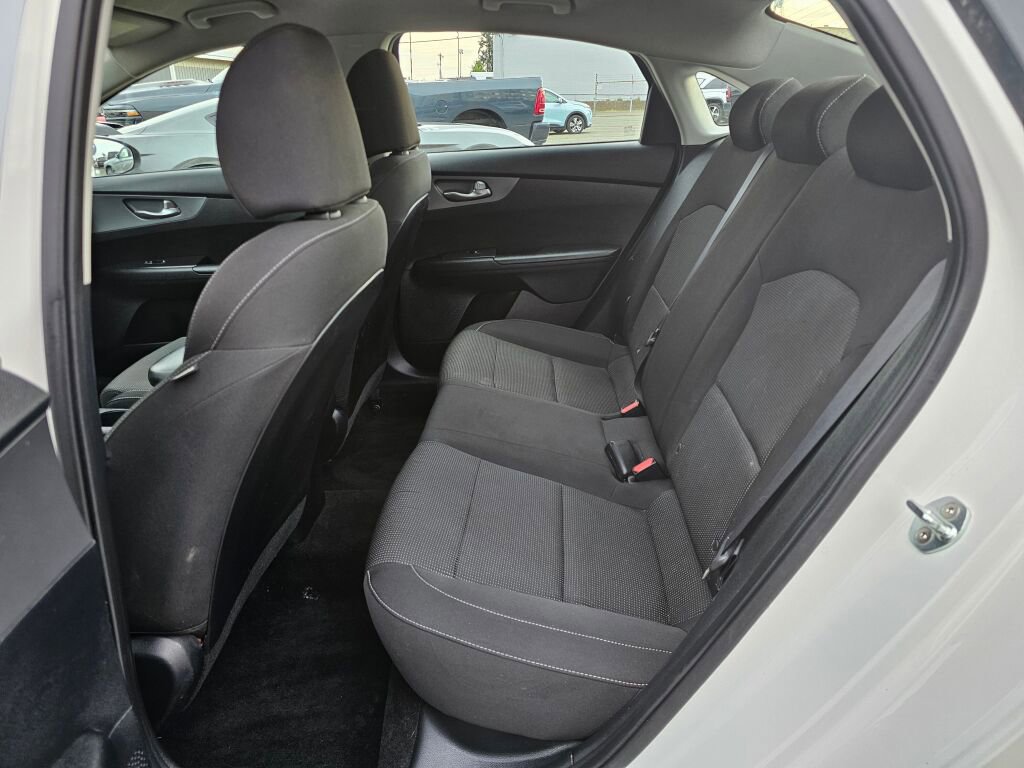 Used 2019 Kia Forte LXS image 13