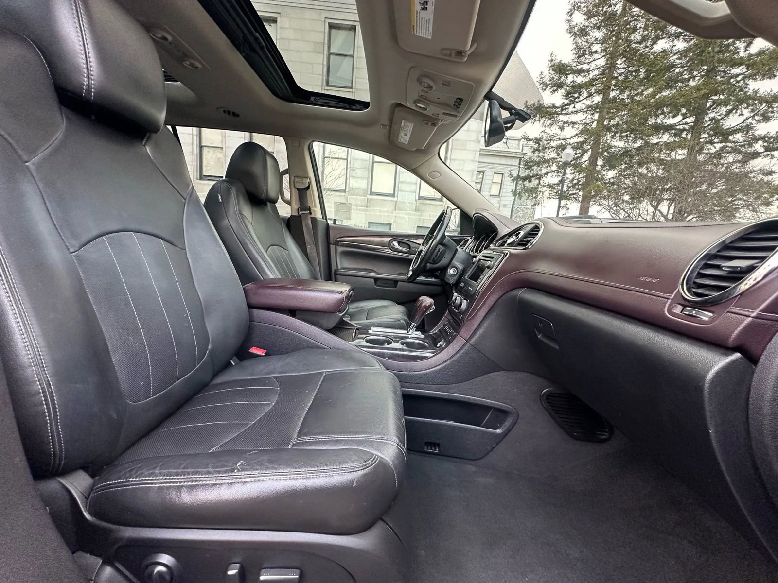 Used 2017 Buick Enclave Leather image 13