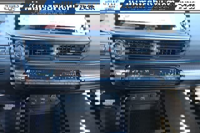 Used 2024 Toyota Prius Limited w/ Limited Premium Package image 26