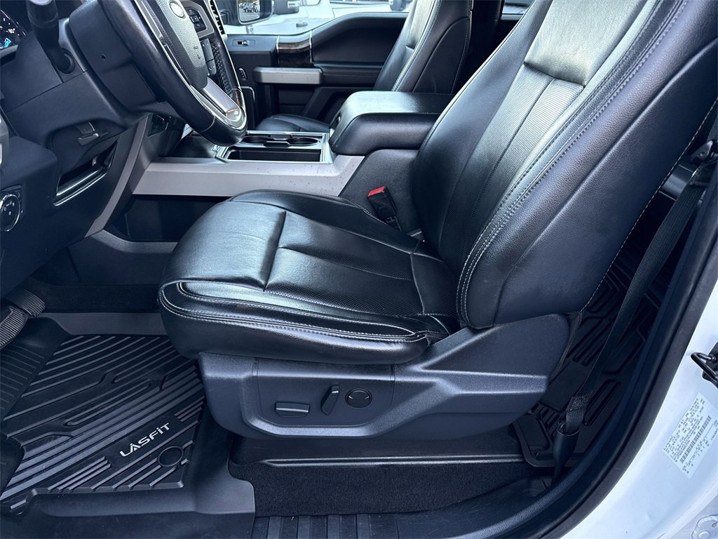 Used 2022 Ford F250 Lariat image 9