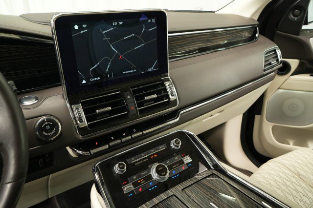 Used 2019 Lincoln Navigator Black Label AWD/4WD image 38