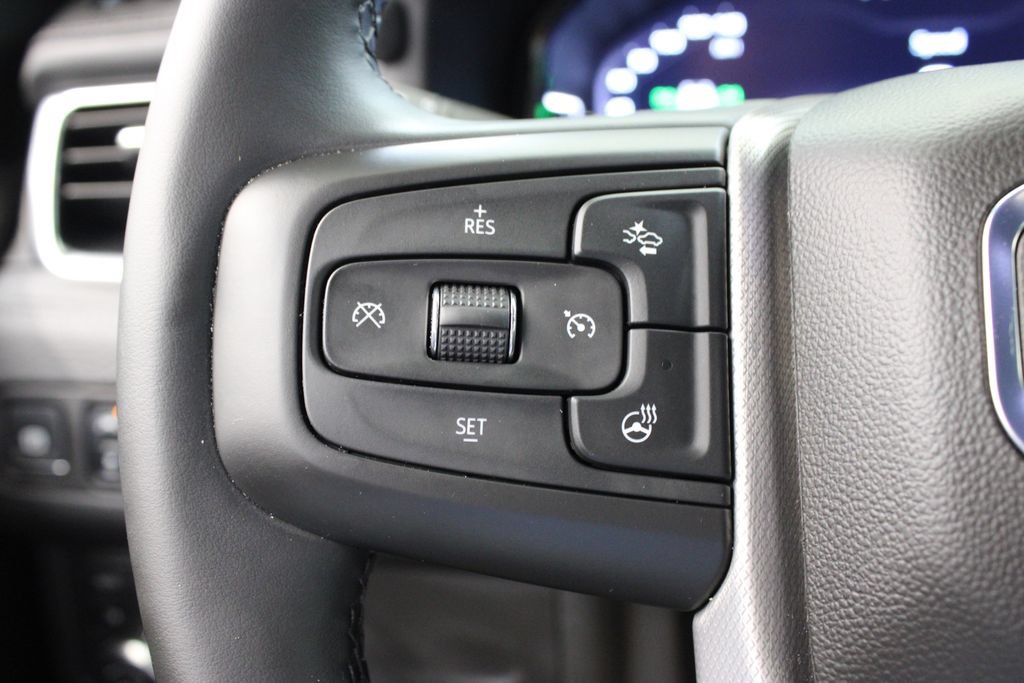 Used 2024 GMC Yukon Denali AWD/4WD image 26