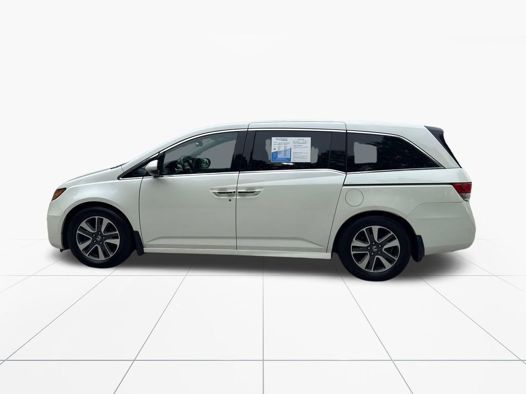 Used 2015 Honda Odyssey Touring Elite image 4
