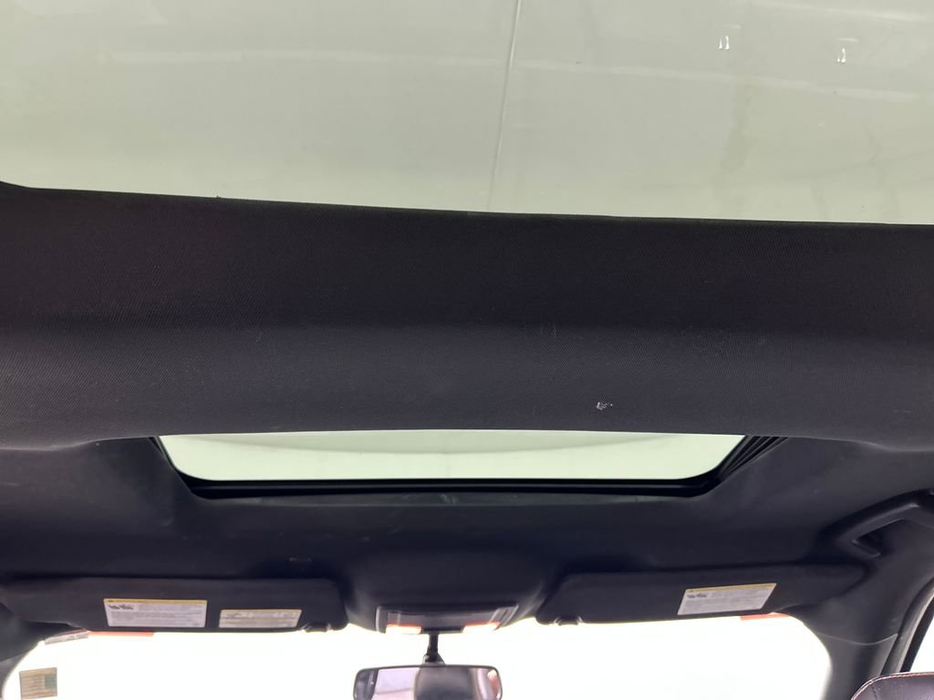 Used 2017 Ford Explorer XLT w/ Equipment Group 202A image 20