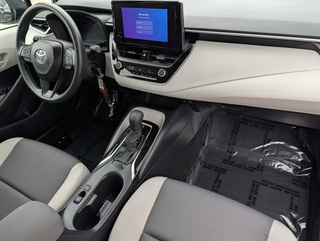 Used 2026 Toyota Corolla LE image 32
