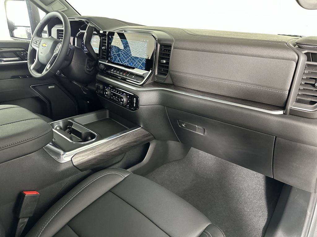 New 2026 Chevrolet Silverado 2500 LTZ w/ LTZ Convenience Package AWD/4WD image 30