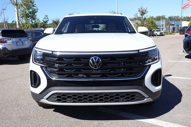 New 2026 Volkswagen Atlas Cross Sport SE image 2