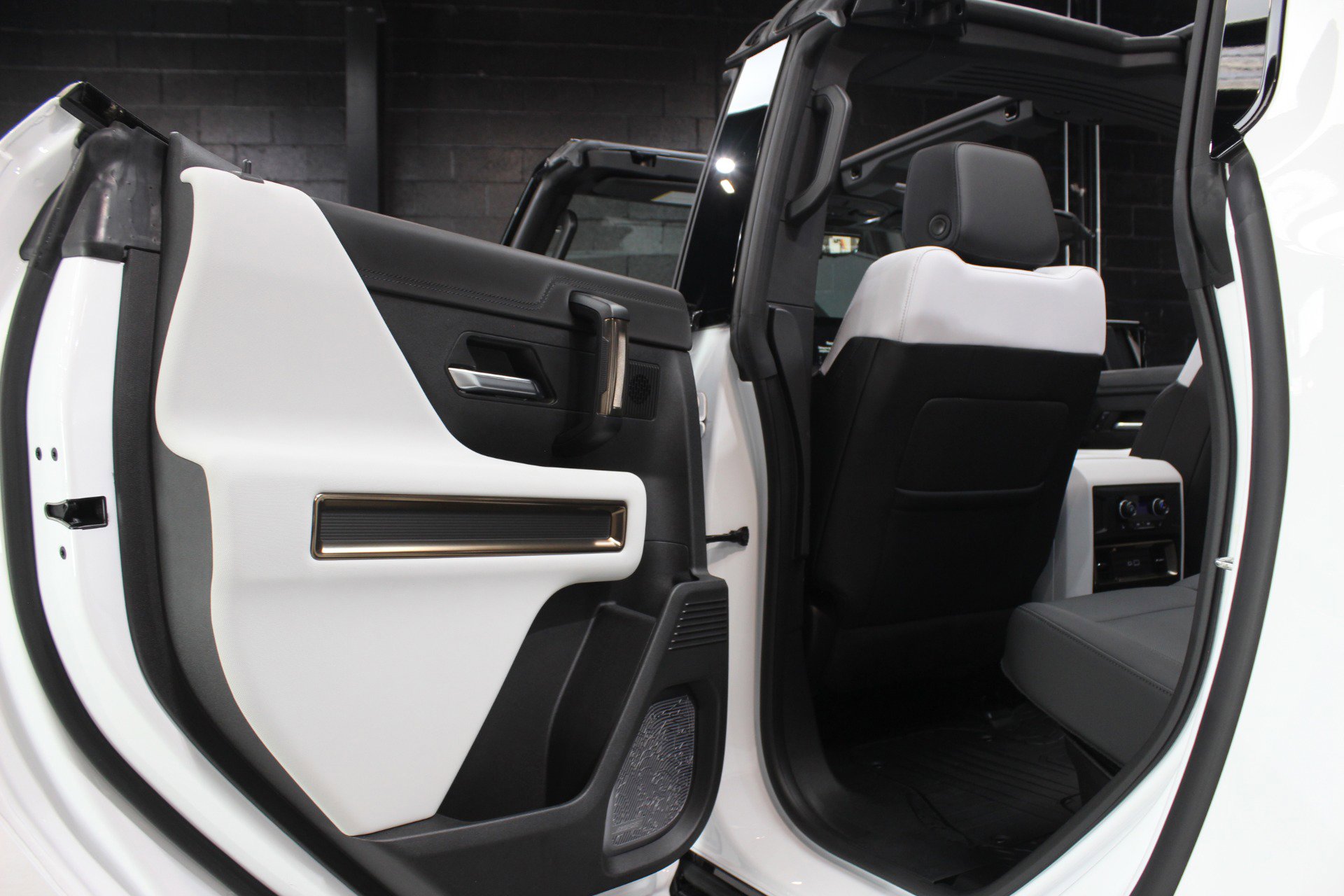 Used 2023 GMC Hummer EV Edition 1 image 47