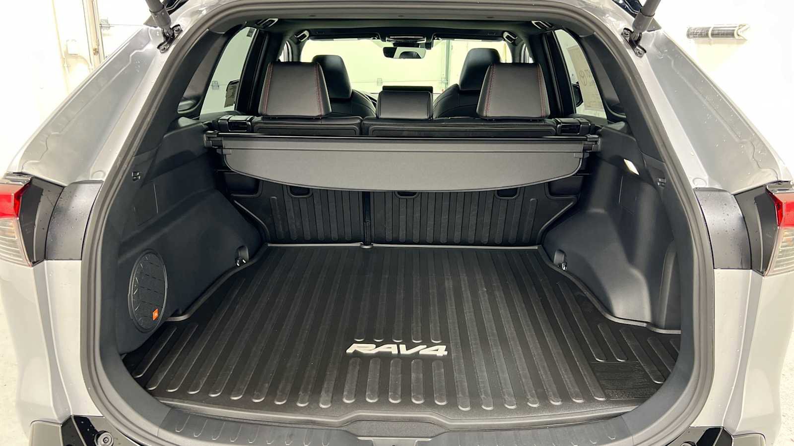 New 2024 Toyota RAV4 XSE w/ Weather Package image 28