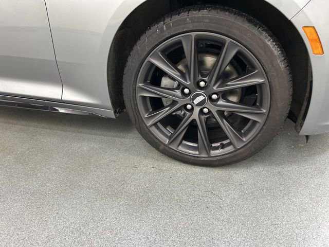 Used 2025 Cadillac CT5 Sport image 33