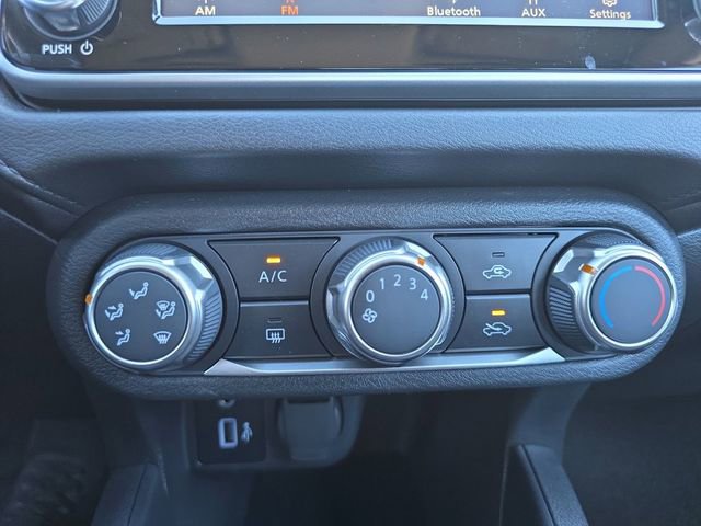 Certified 2025 Nissan Versa S w/ Trunk Package image 4