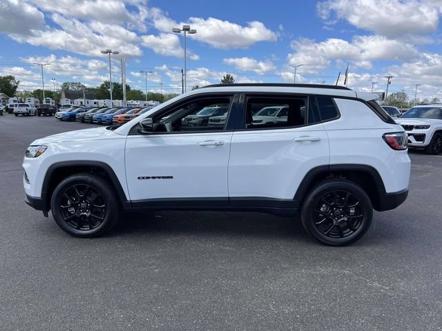 New 2026 Jeep Compass Latitude AWD/4WD image 4