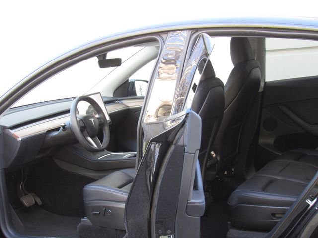 Used 2024 Tesla Model Y Long Range image 12