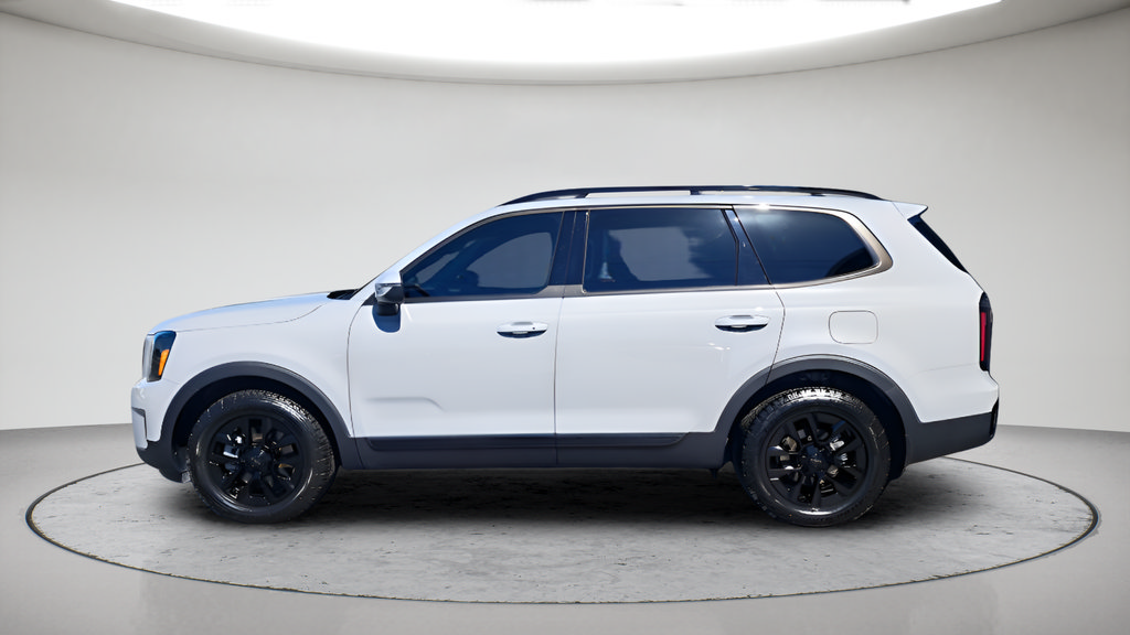 Used 2025 Kia Telluride AWD image 6