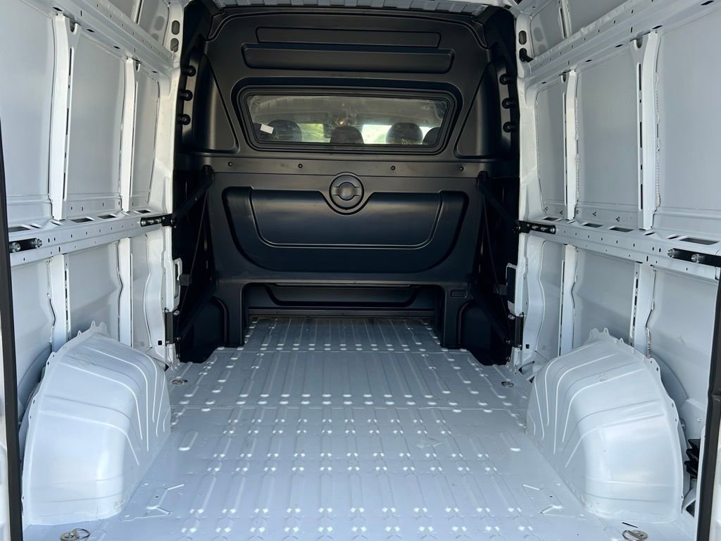 New 2025 RAM ProMaster 3500 w/ Crew Van Package image 26