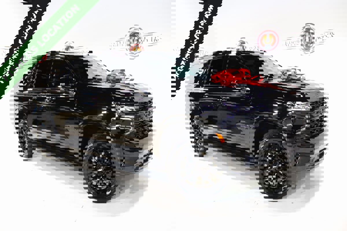 Used 2023 Chevrolet Suburban RST w/ Luxury Package