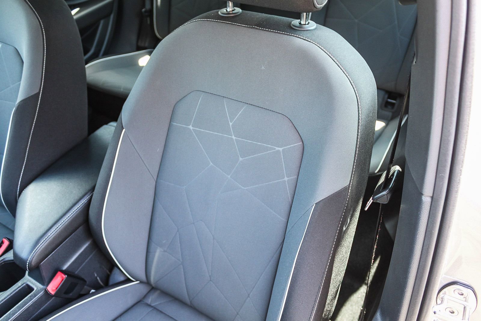 Used 2025 Volkswagen Jetta Sport FWD image 25