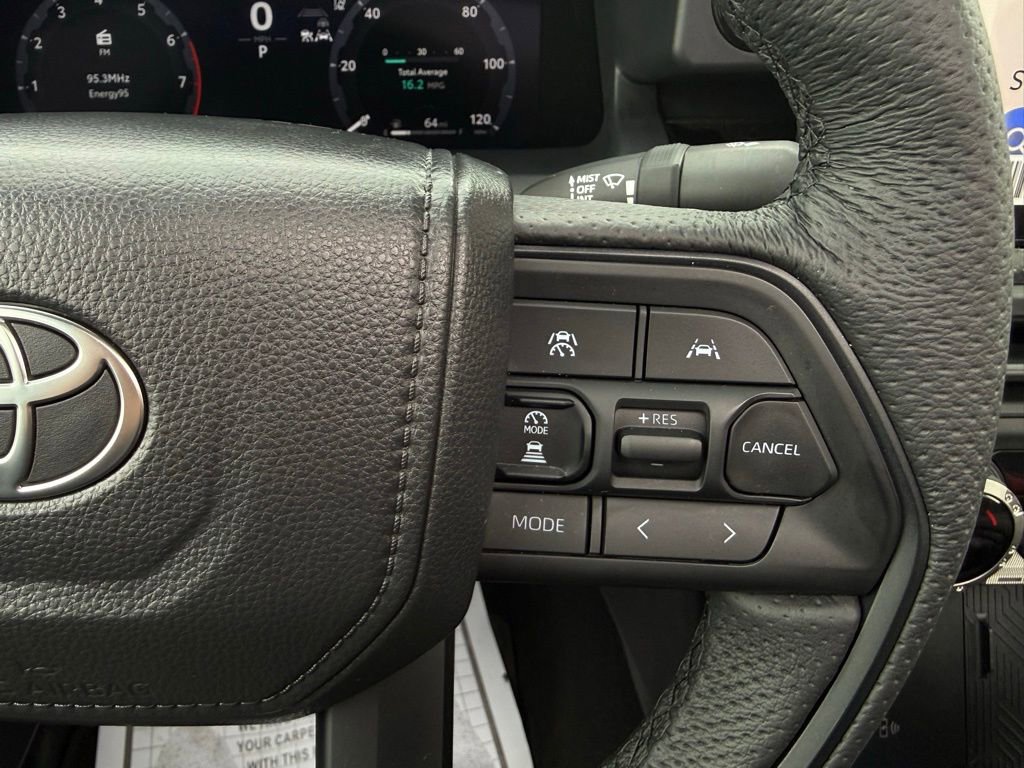 Used 2025 Toyota Tacoma TRD Pro image 26