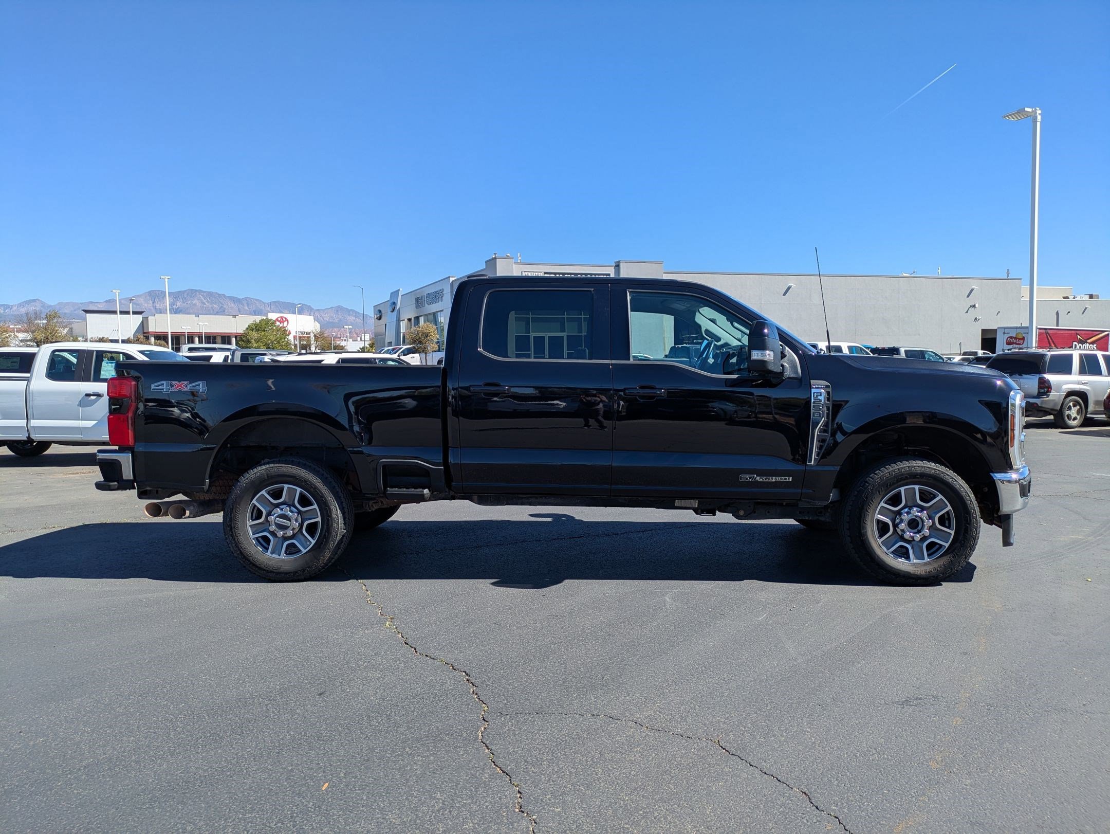 Used 2024 Ford F250 Lariat image 2