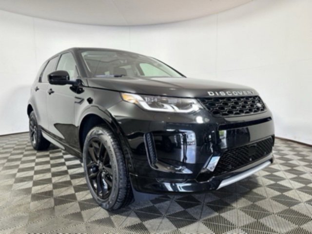 New 2025 Land Rover Discovery Sport S image 3