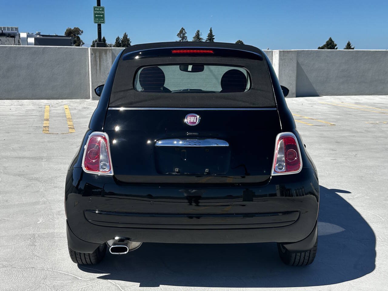Used 2017 FIAT 500 Pop FWD image 9