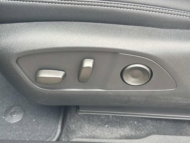 New 2025 Chevrolet Blazer EV LT image 26