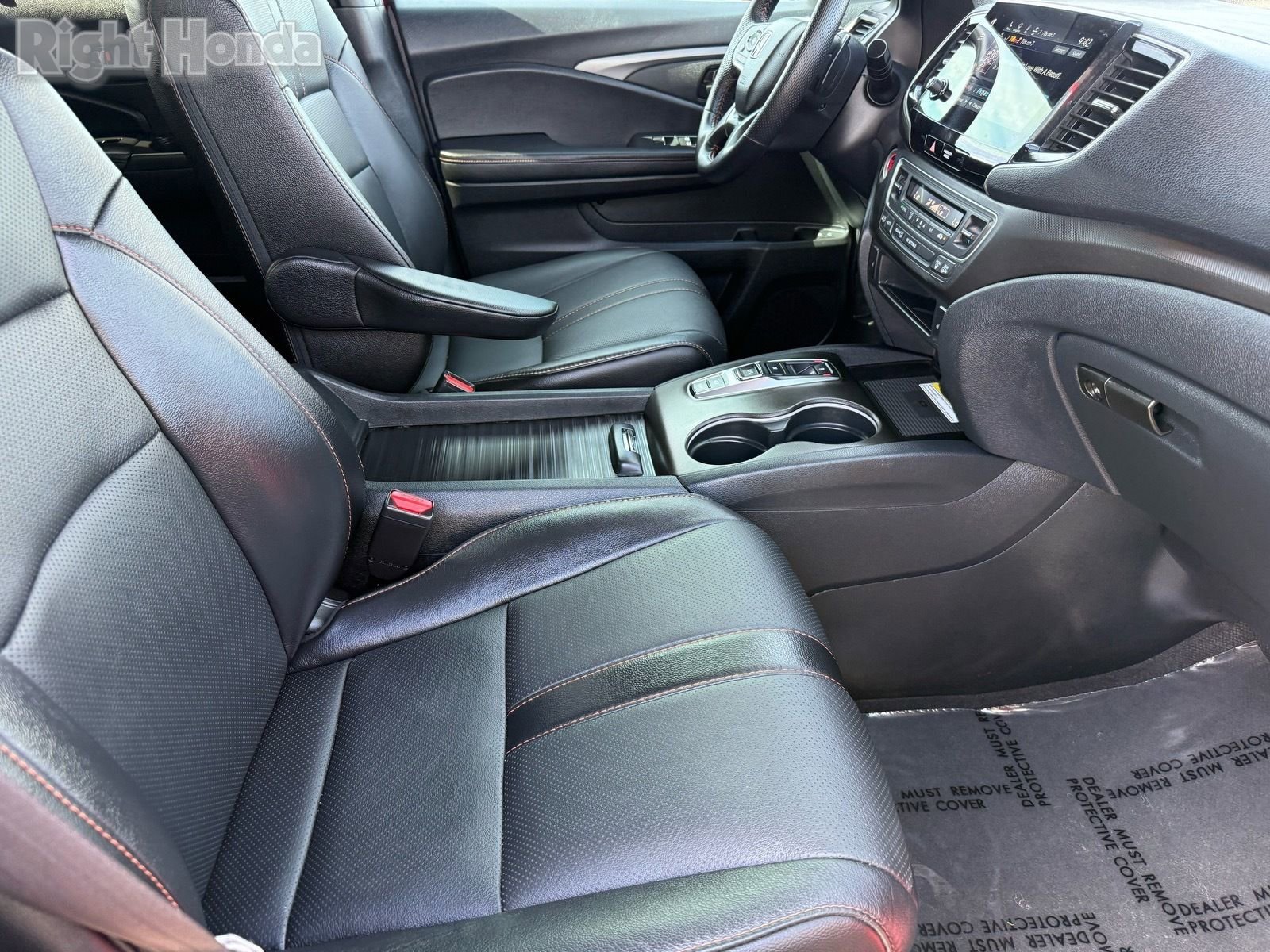 Certified 2023 Honda Passport TrailSport image 31