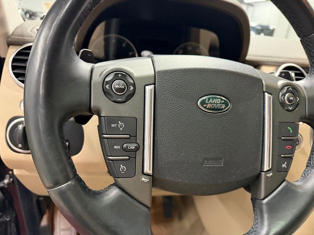 Used 2014 Land Rover LR4 HSE image 47