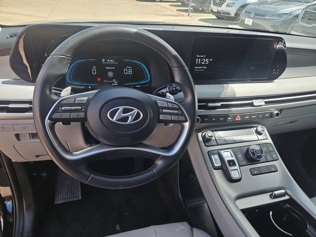 Used 2025 Hyundai Palisade SEL AWD/4WD image 17