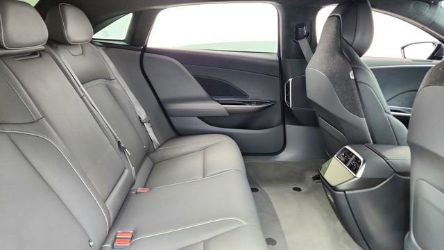 Used 2024 Lucid Air Touring AWD/4WD image 24