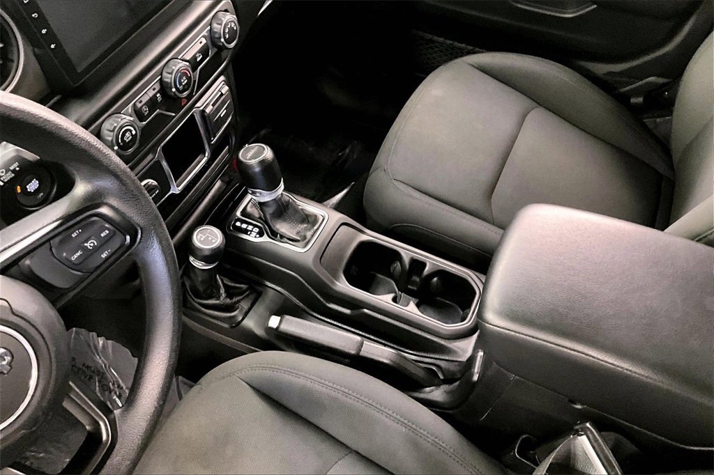 Used 2020 Jeep Gladiator Sport w/ Trailer Tow Package image 16