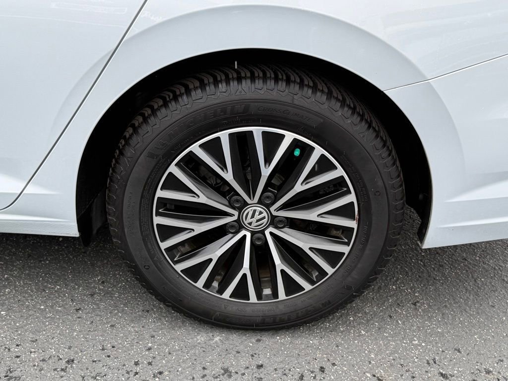Used 2019 Volkswagen Jetta SEL FWD image 9