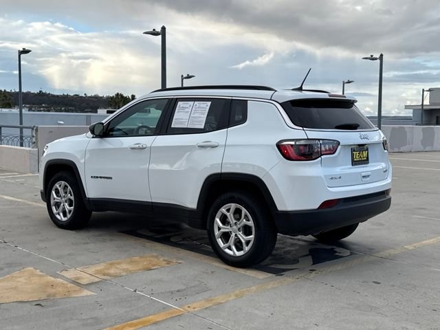Used 2024 Jeep Compass Latitude image 5